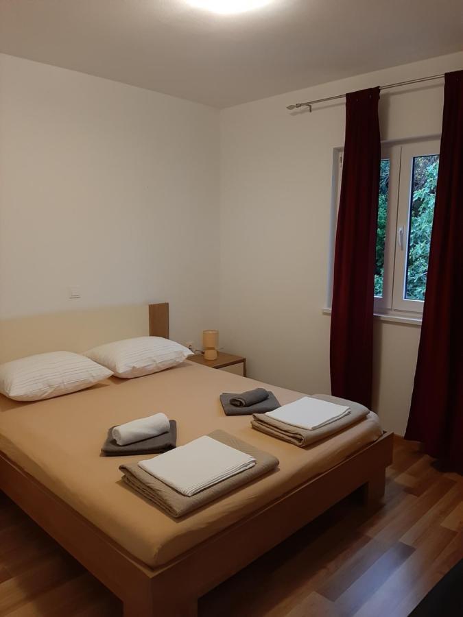 Apartments Nikola Caska Novalja Eksteriør bilde